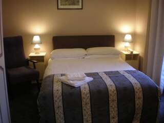 Отели типа «постель и завтрак» Ilenroy House Скибберин Стандартный двухместный номер с 1 кроватью-8